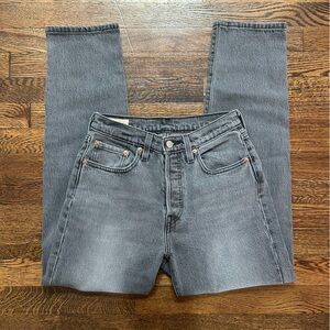 Levi's 501 Original Cropped Women's Straight Leg Jeans in Faded Gray